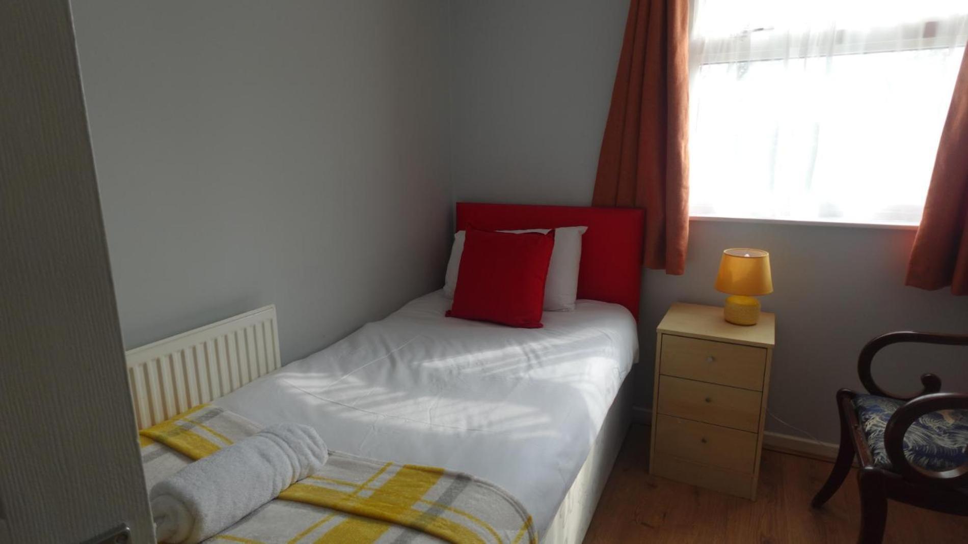 Chelsea House-Huku Kwetu Dunstable-3 Bedroom House Houghton Regis Exteriör bild